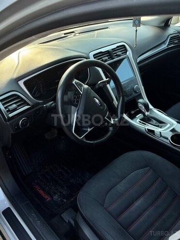 Ford Fusion (North America)-2