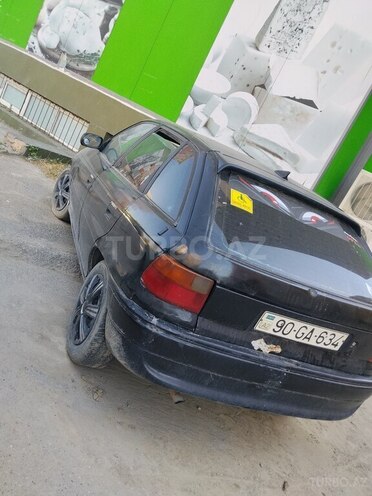 Opel Astra-2