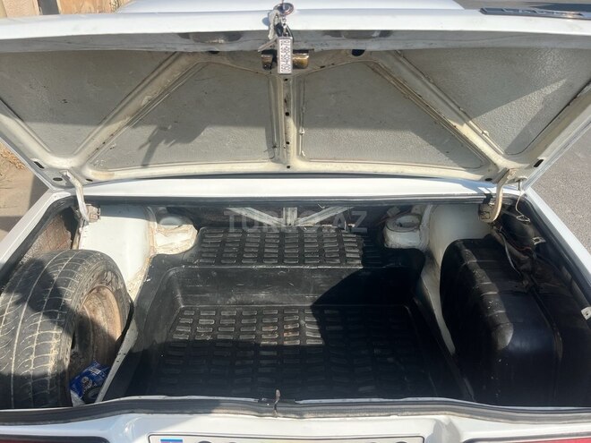 LADA (VAZ) 2107-5