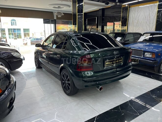 Opel Astra-7