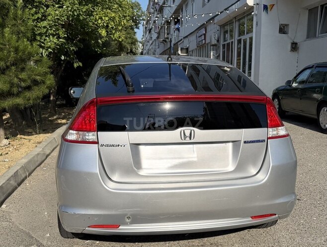 Honda Insight-2