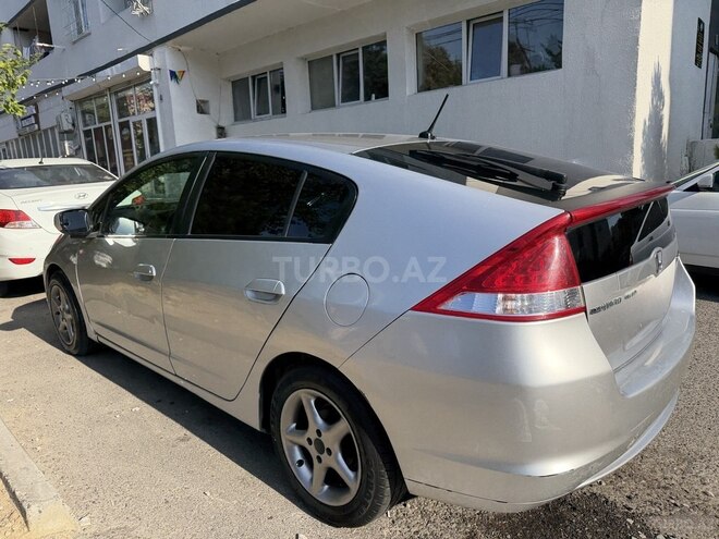 Honda Insight-4