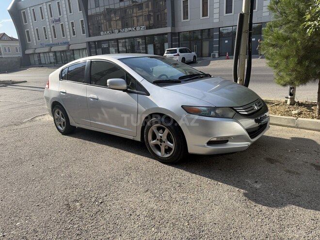 Honda Insight-8