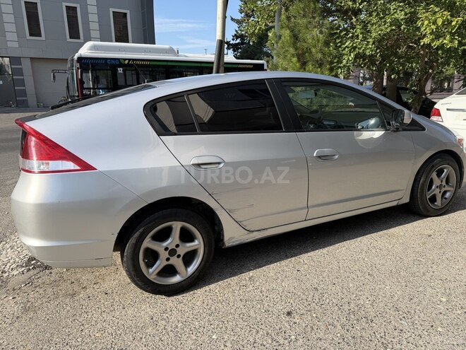 Honda Insight-7