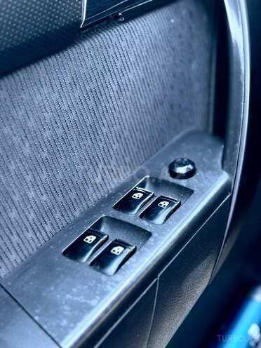 Chevrolet Aveo-14