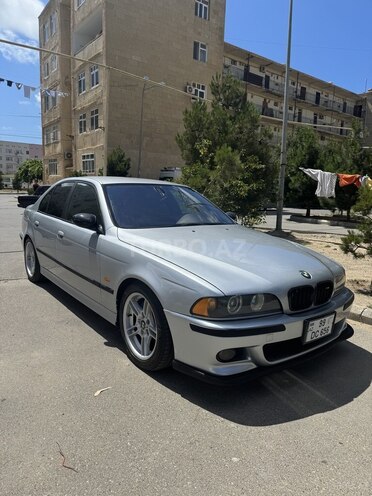 BMW 525-2