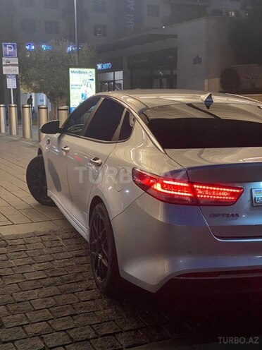 Kia Optima-3