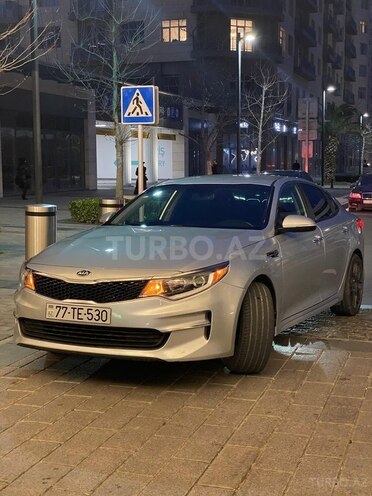 Kia Optima-6