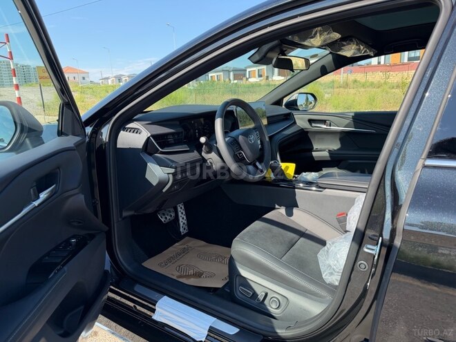 Toyota Camry-8