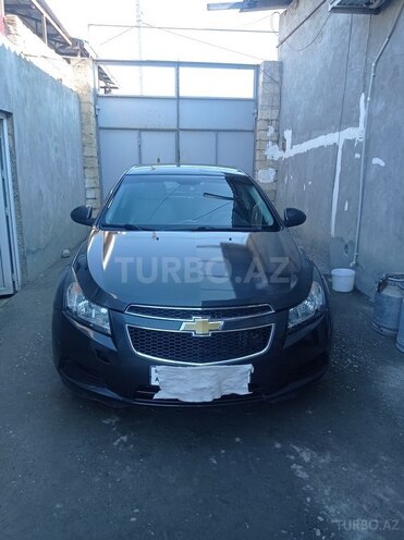 Chevrolet Cruze-1