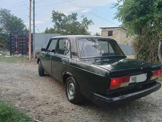LADA (VAZ) 2107-8