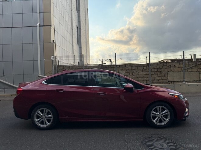Chevrolet Cruze-15