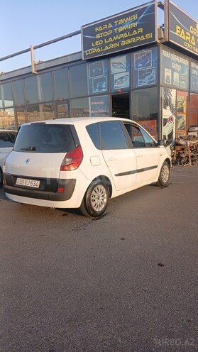 Renault Scenic-2