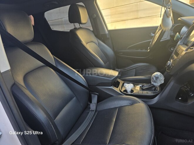 Hyundai Santa Fe-10