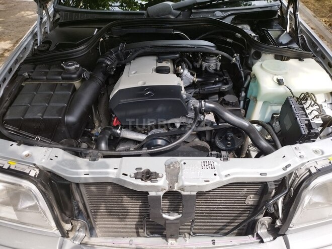 Mercedes C 180-8
