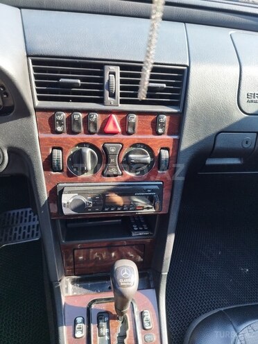 Mercedes C 180-10