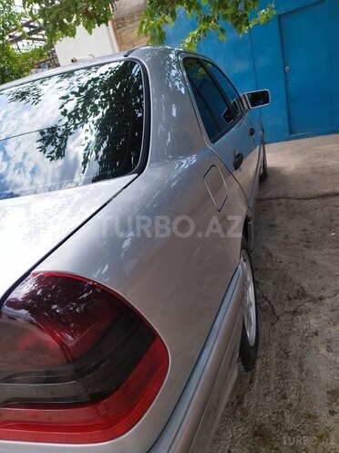 Mercedes C 180-5
