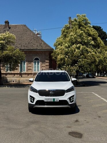 Kia Sorento-1