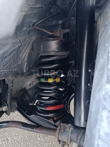 Mercedes 190-12