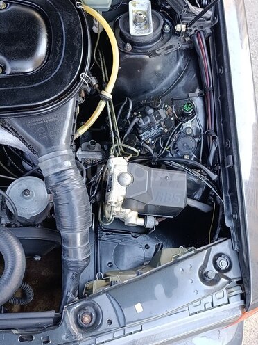Mercedes 190-16