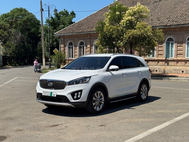 Kia Sorento-8