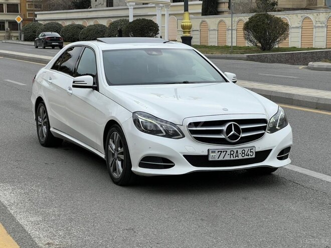 Mercedes E 220-4