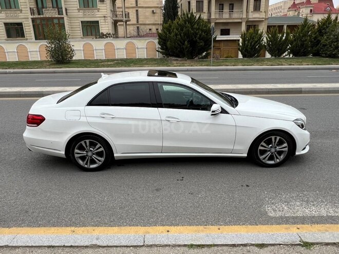 Mercedes E 220-3