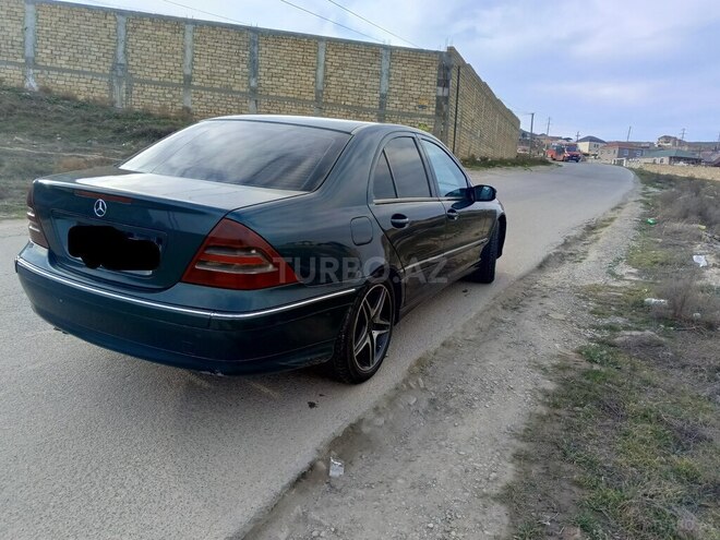 Mercedes C 200-8