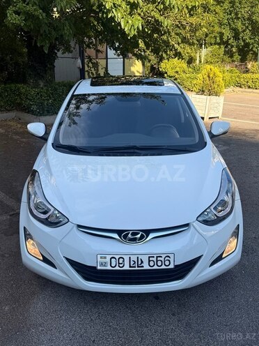 Hyundai Elantra-2