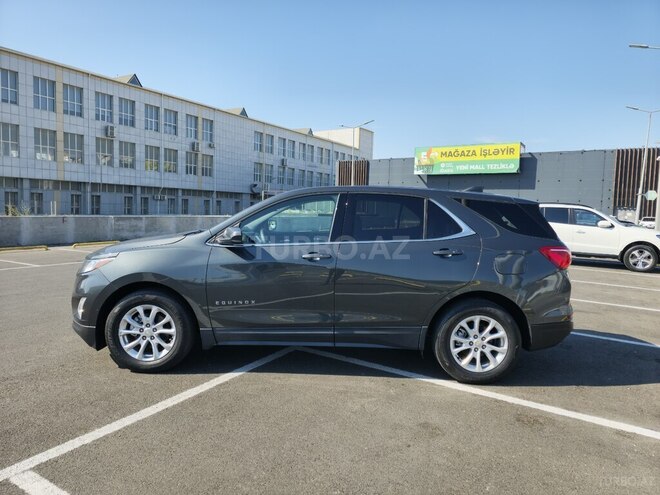 Chevrolet Equinox-5