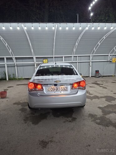 Chevrolet Cruze-6