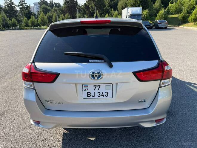 Toyota Corolla Fielder-15