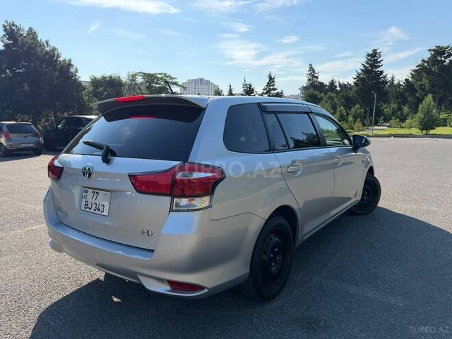 Toyota Corolla Fielder-14