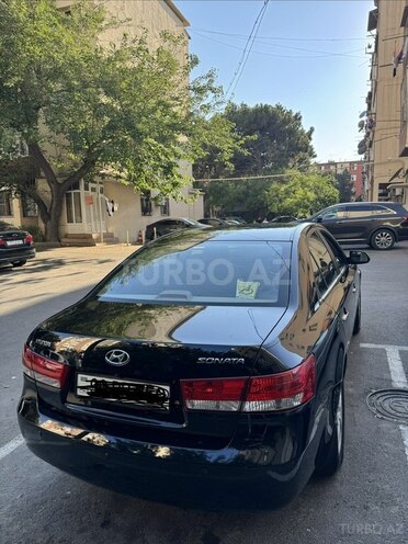 Hyundai Sonata-6