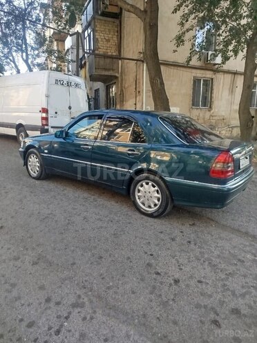 Mercedes C 180-6