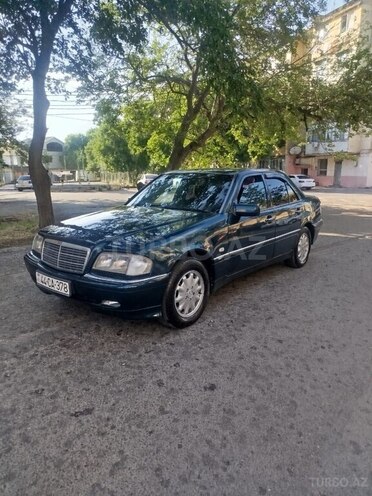 Mercedes C 180-3