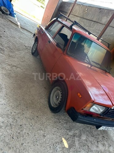 LADA (VAZ) 2107-8