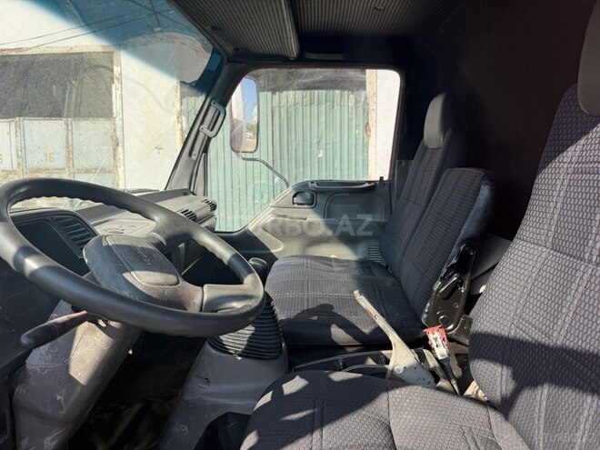 Isuzu NPR 66 L-9