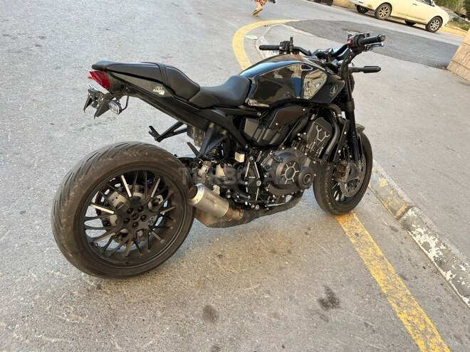 Honda CBR 1000-6