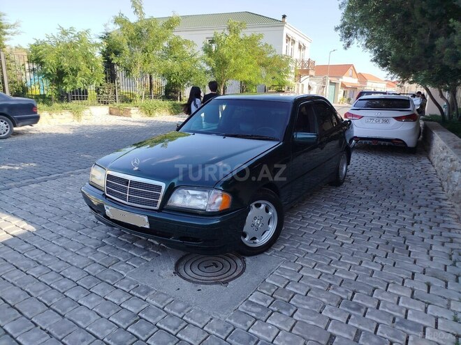 Mercedes C 200-3