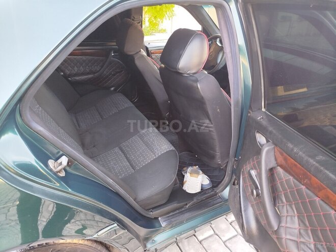 Mercedes C 200-13