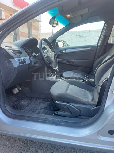 Opel Astra-3