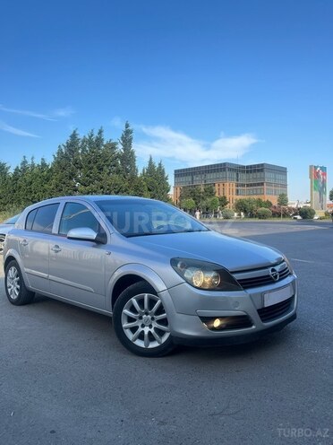 Opel Astra-2