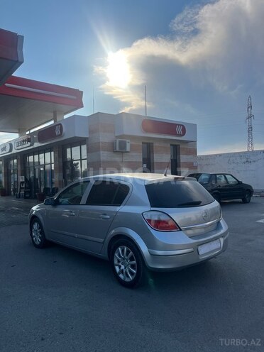 Opel Astra-13