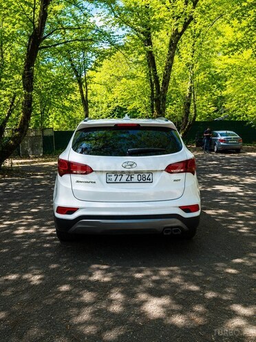Hyundai Santa Fe-2
