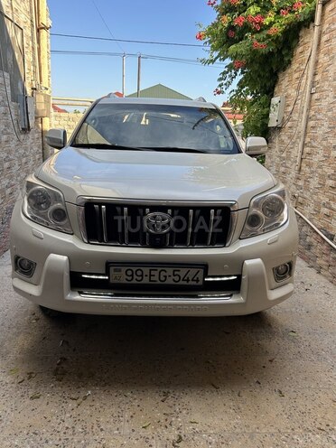 Toyota Land Cruiser Prado-1