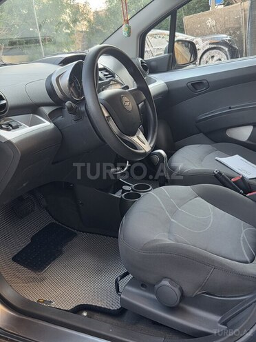 Chevrolet Spark-6