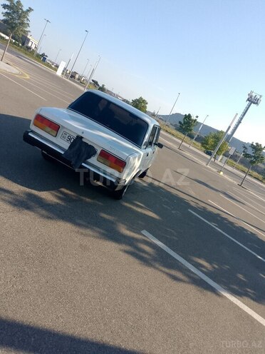 LADA (VAZ) 2107-5