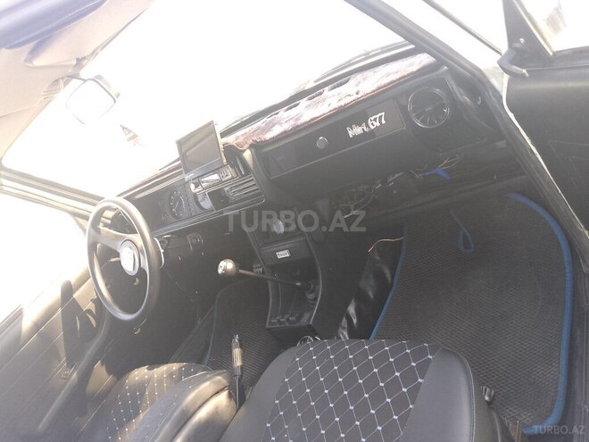 LADA (VAZ) 2107-8