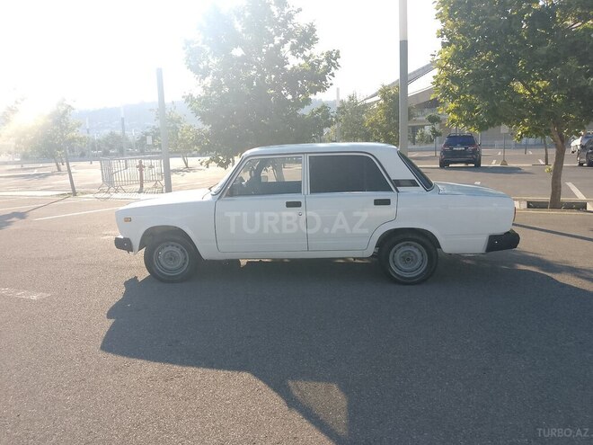 LADA (VAZ) 2107-10